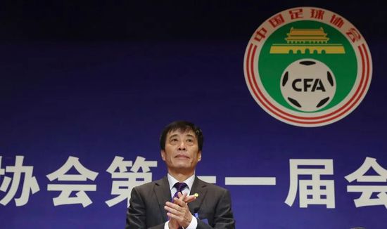 在欧联杯小组赛最后一轮比赛中，扎莱夫斯基助攻卢卡库破门，帮助罗马主场3比0完胜谢里夫。